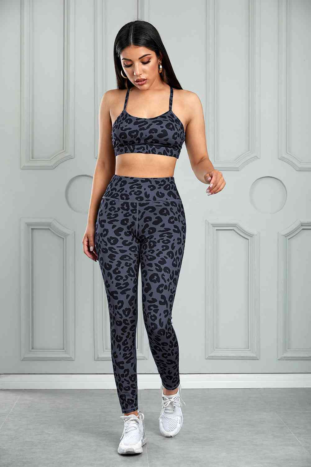 Activewear Leopard Cutout Sports Bra and Leggings Set – Collective Syn
